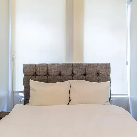 Comfortable Studio Flat In Beyoglu 아파트
