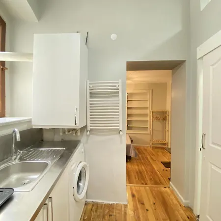 Apartment Comfortable Studio Flat In Beyoglu Istanbul